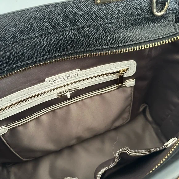 Henri Bendel “The Gotham Tote”, Black Leather - Picture 4 of 14